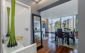 Vista Savoy By Rmz