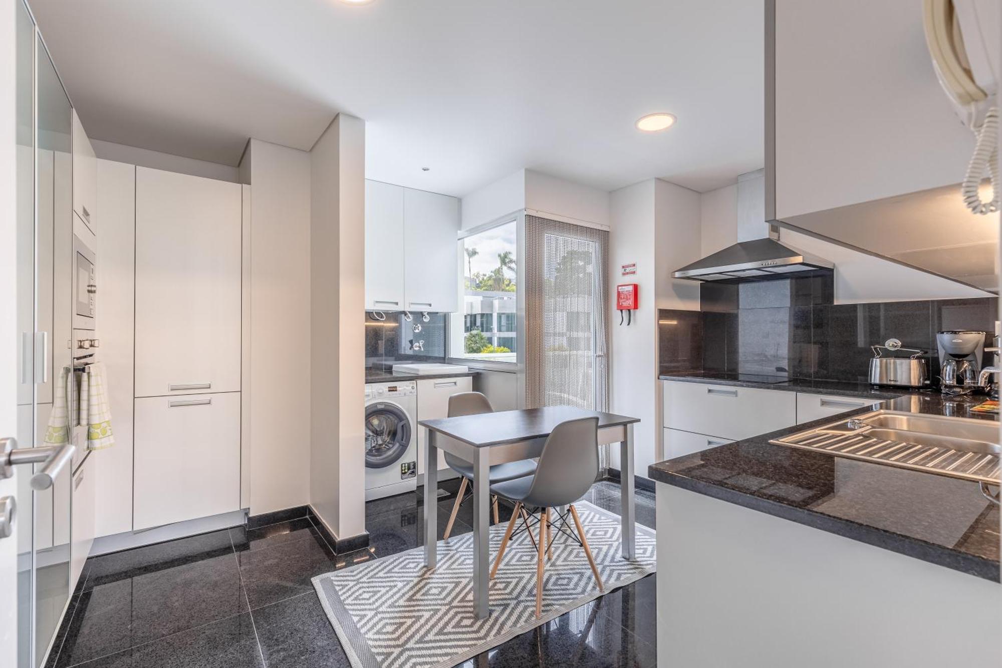 Apartament Vista Savoy By Rmz Funchal  Zewnętrze zdjęcie